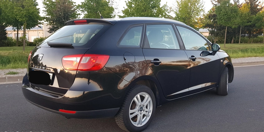 Seat Ibiza cena 15500 przebieg: 205000, rok produkcji 2011 z Wrocław małe 277